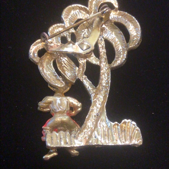 Vintage Ornate Brooch - Picture 4 of 4